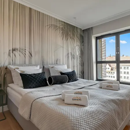 Apartment Deo Plaza Premium Suites, Riverside & Radisson By Downtown Gdansk